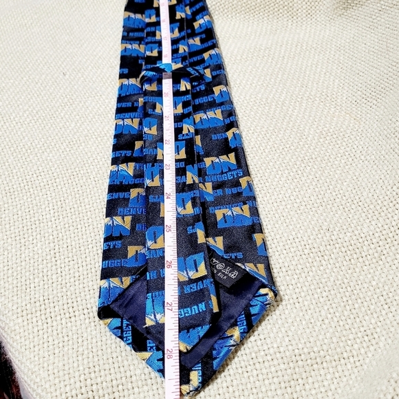 Vintage Denver Nuggets NBA 100% Silk Necktie Made in USA - Picture 6 of 6